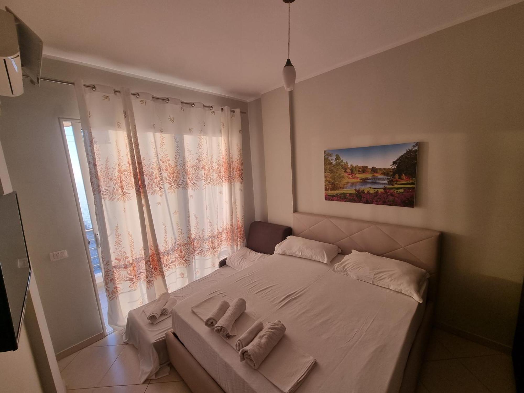 Hotel Ble Ble Vlorë Extérieur photo