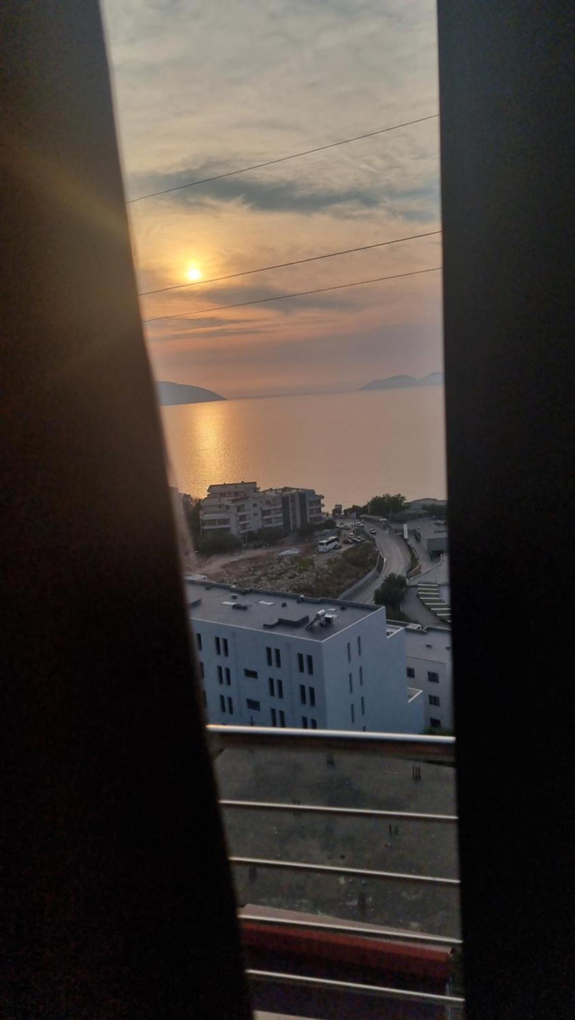 Hotel Ble Ble Vlorë Extérieur photo